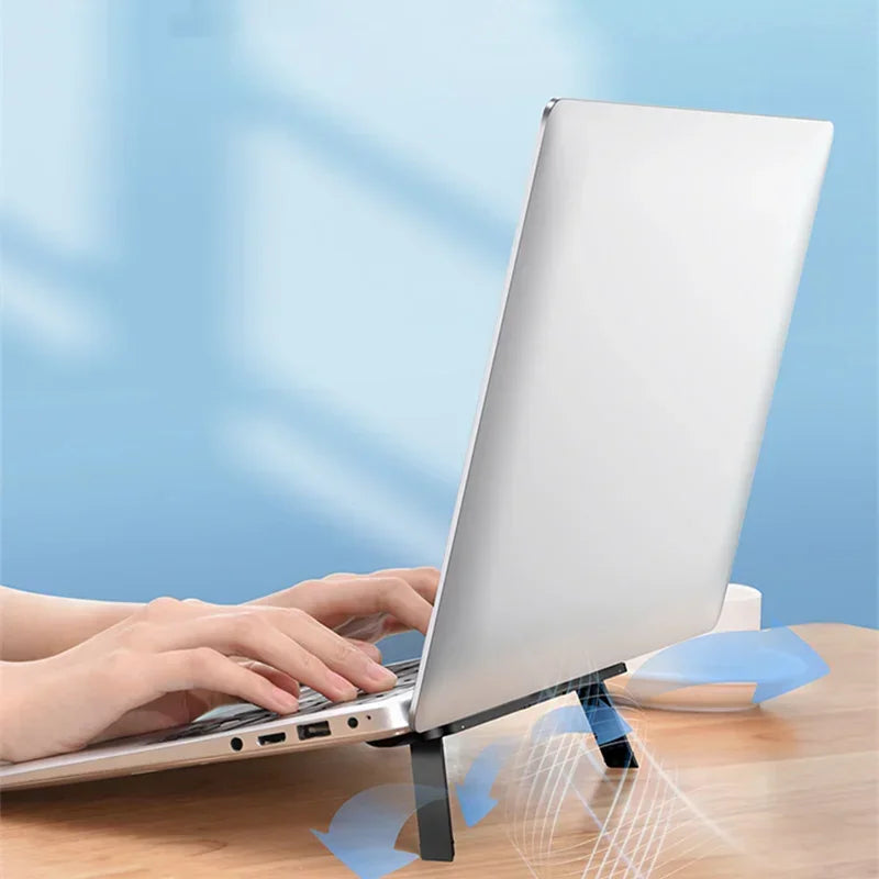 Universal laptop holder