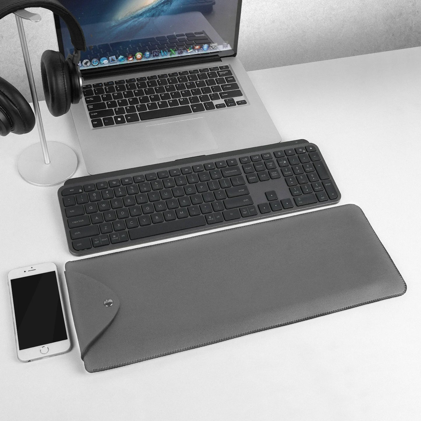 Geekria Keyboard Cover Replacement for Logitech